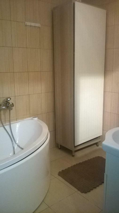 Alexander Apartment Бухарест Экстерьер фото